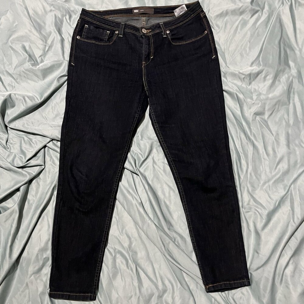 Women’s Size 30 Levi’s Legging Jeans Dark Blue